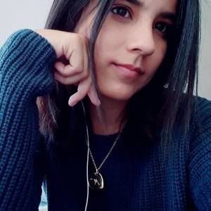 Meet your Posher, Marcela